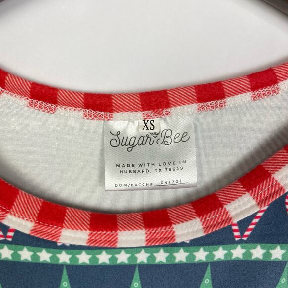 Sugar Bee Boutique | Christmas Tree & Candy Cane Mommy Skinny Leg Pajama Set - Picture 6 of 13